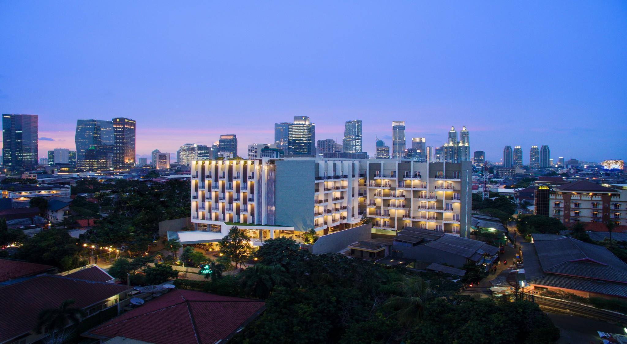 Ayaka Suites Jakarta Exterior photo