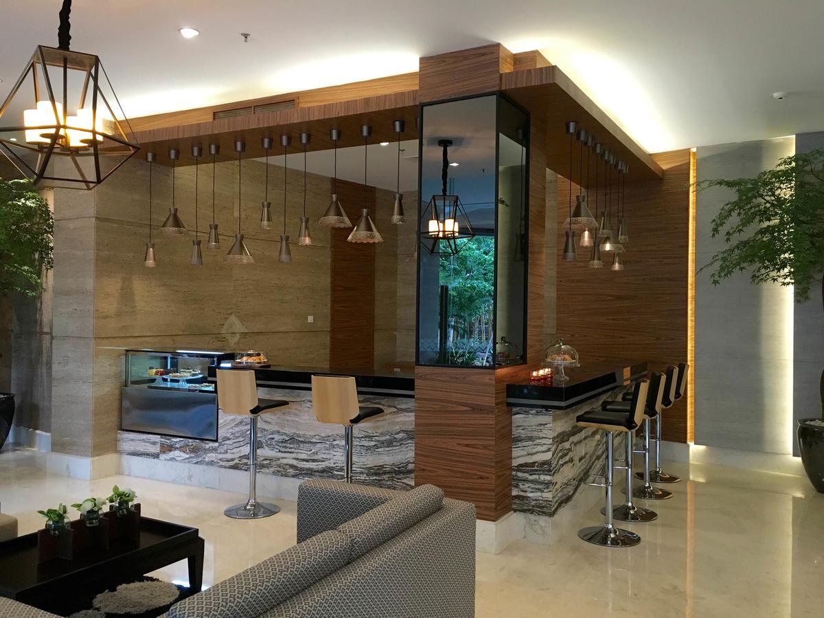 Ayaka Suites Jakarta Exterior photo